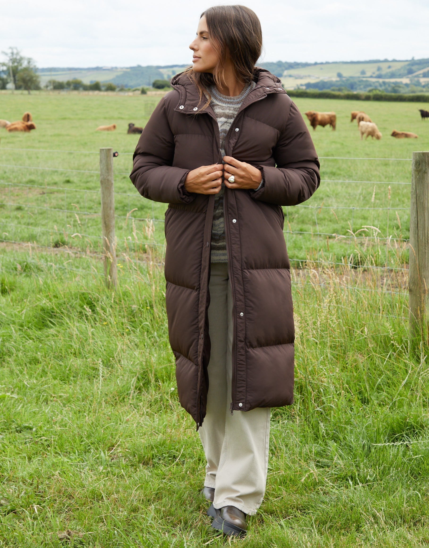 Women&#39;s Chocolate Maxi Puffer Jacket