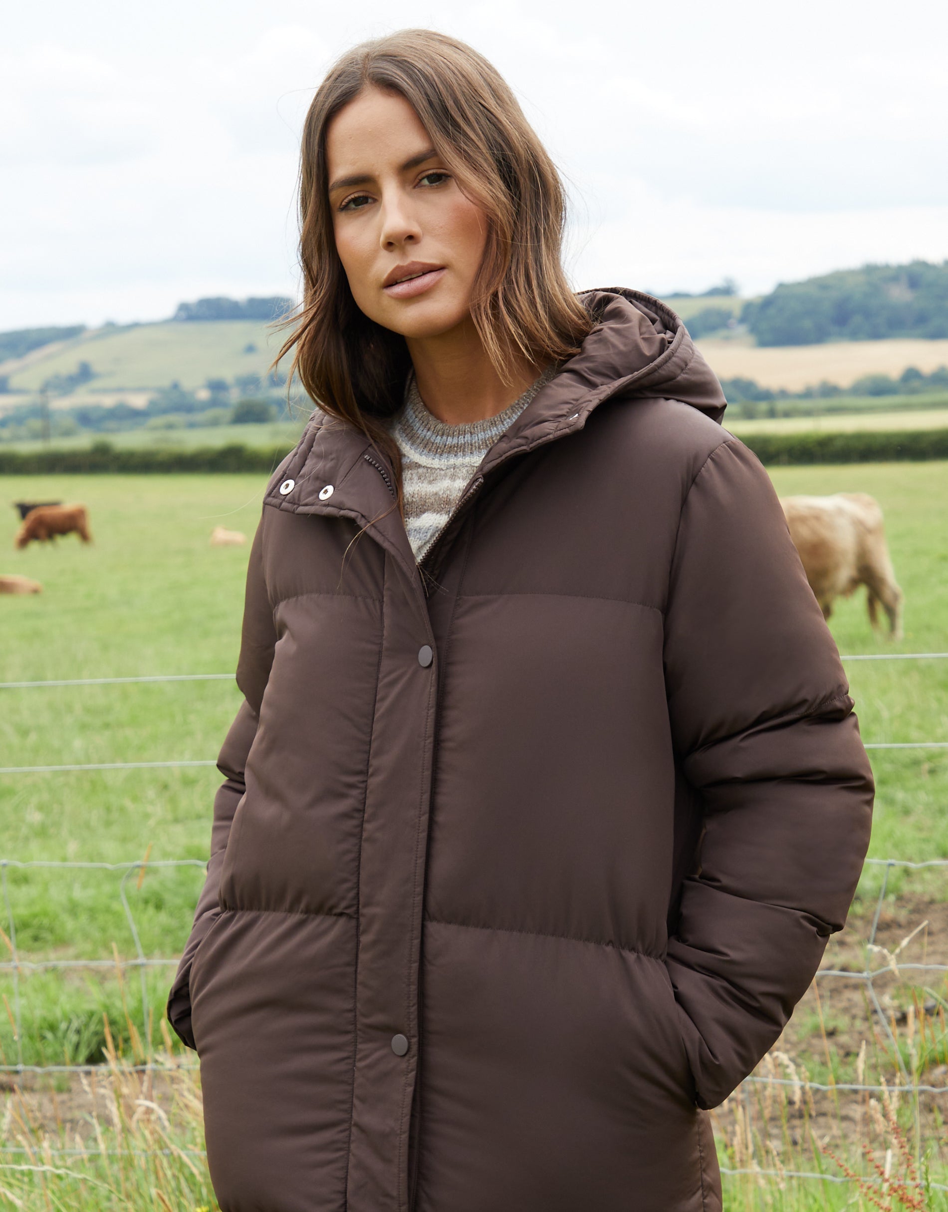 Women&#39;s Chocolate Maxi Puffer Jacket