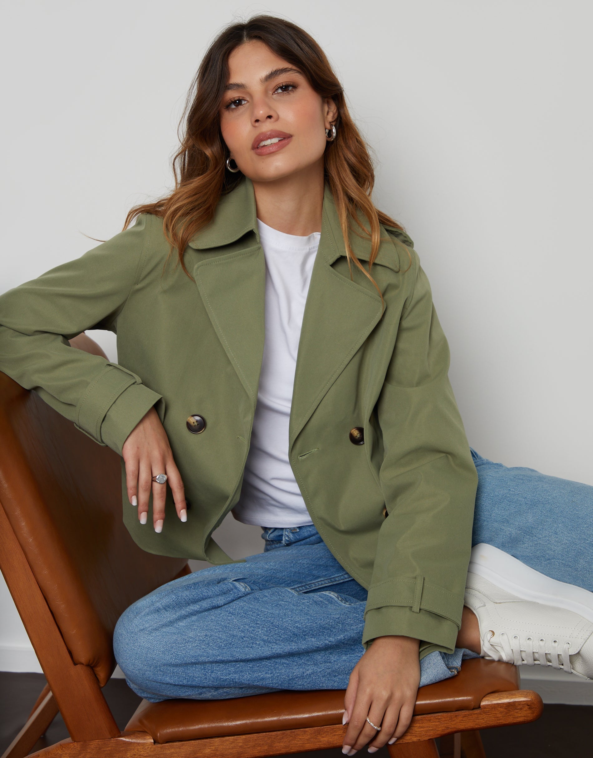 Women&#39;s Khaki Double Breasted Cropped Trench Coat