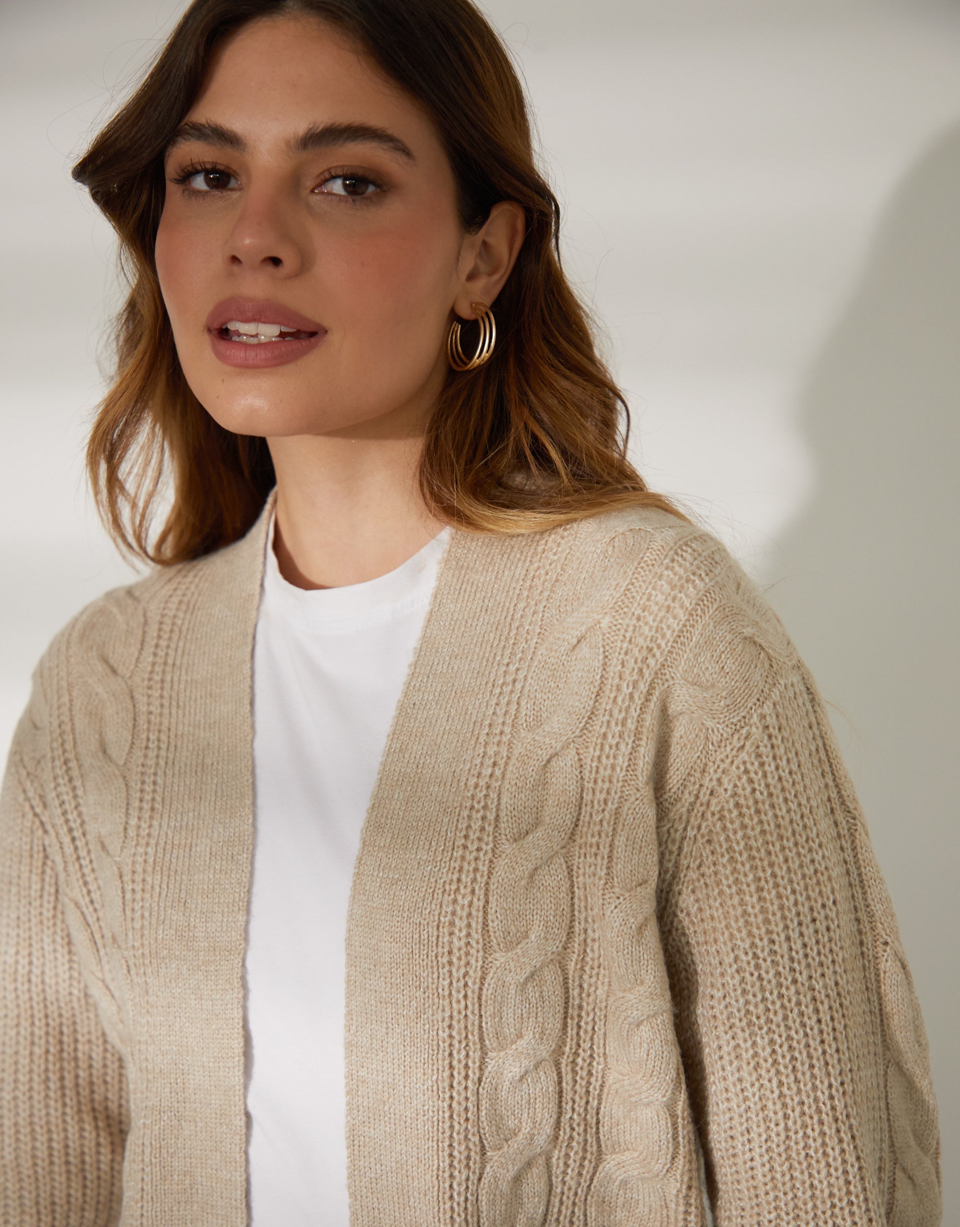 Women&#39;s Beige Cable Knit Cardigan